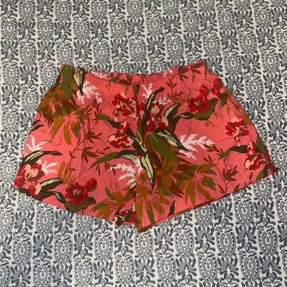 Columbia Pink Floral Sport Shorts